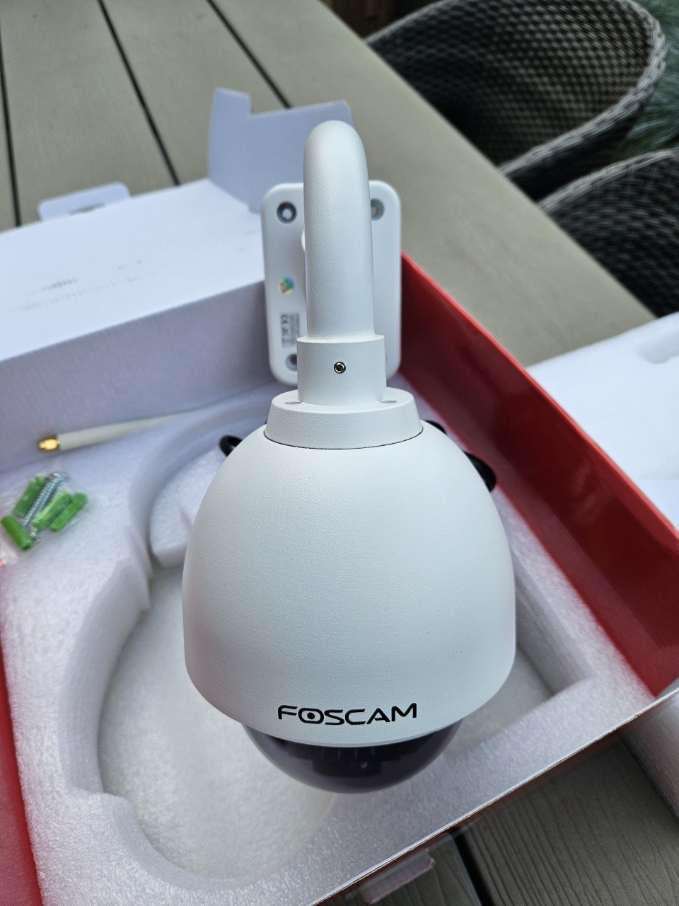 Nog nieuwe Foscam FI9828P HD PTZ Wireless Dome IP-camera...