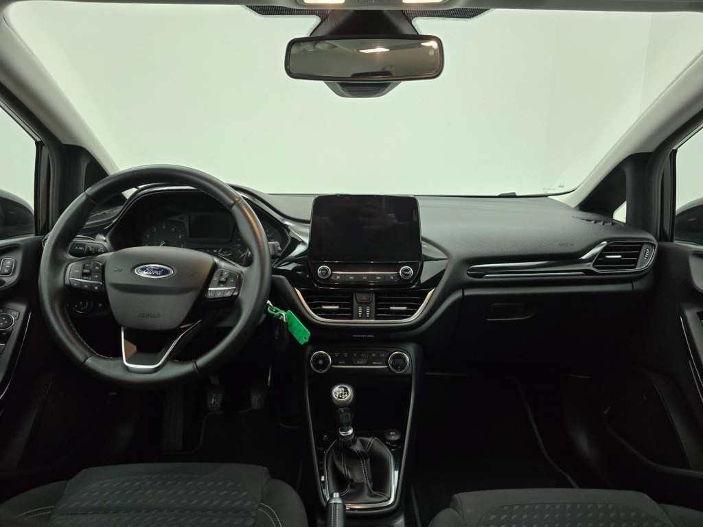 Ford Fiesta occasion 1.0 ecoboost titanium (luxe uitvoering) met carplay en
