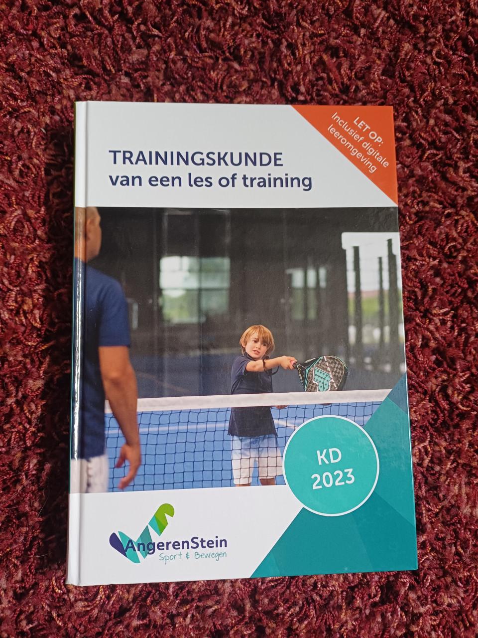 Schoolboeken CIOS opleiding