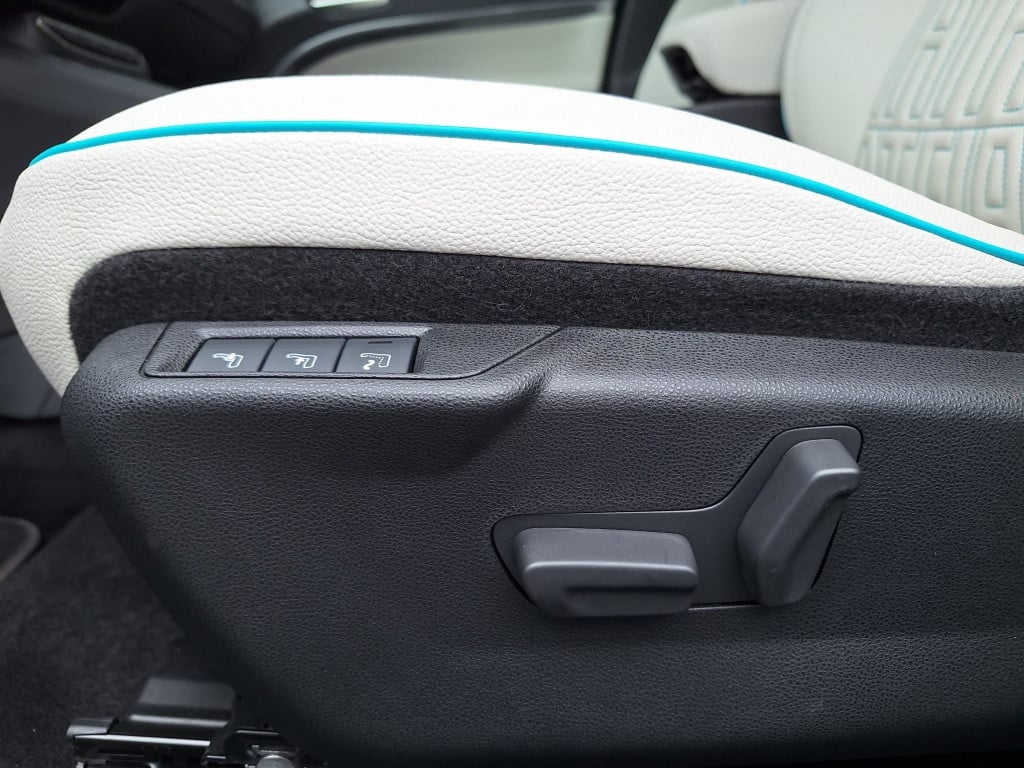 Fiat 600 1.2 hybrid 110 la prima (due colori)