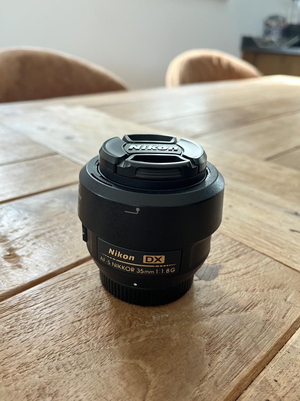 Nikon DX AF-S NIKKOR 35mm f/1.8G Portretlens