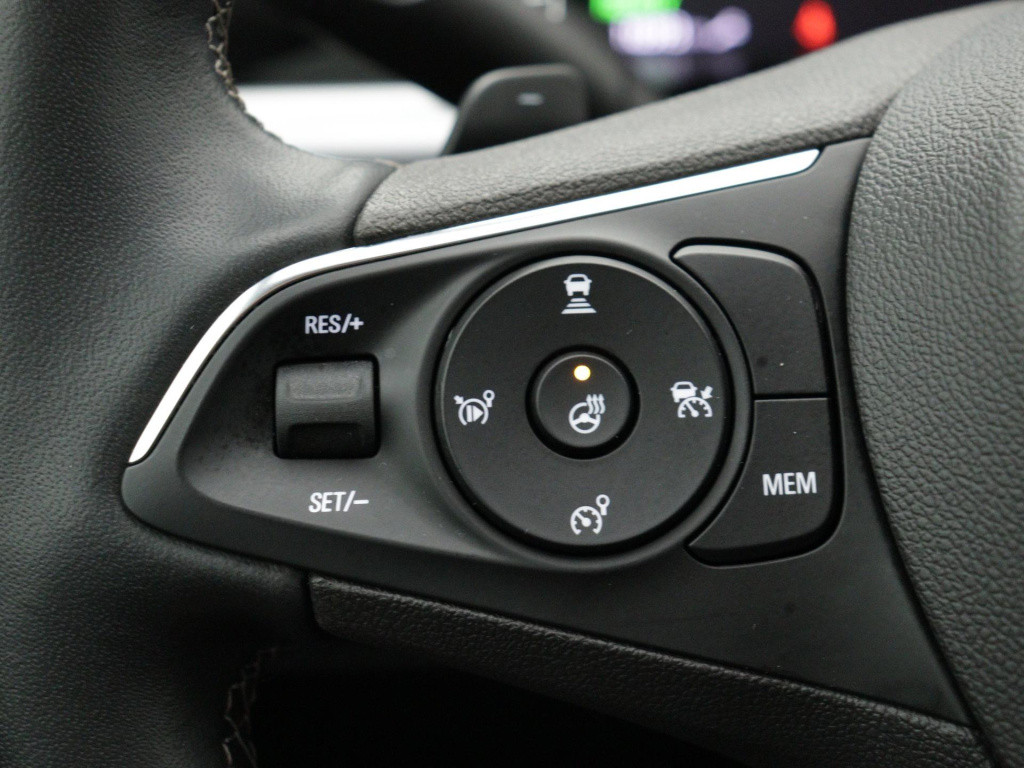 Opel Grandland 1.6 turbo plug-in hybrid gs