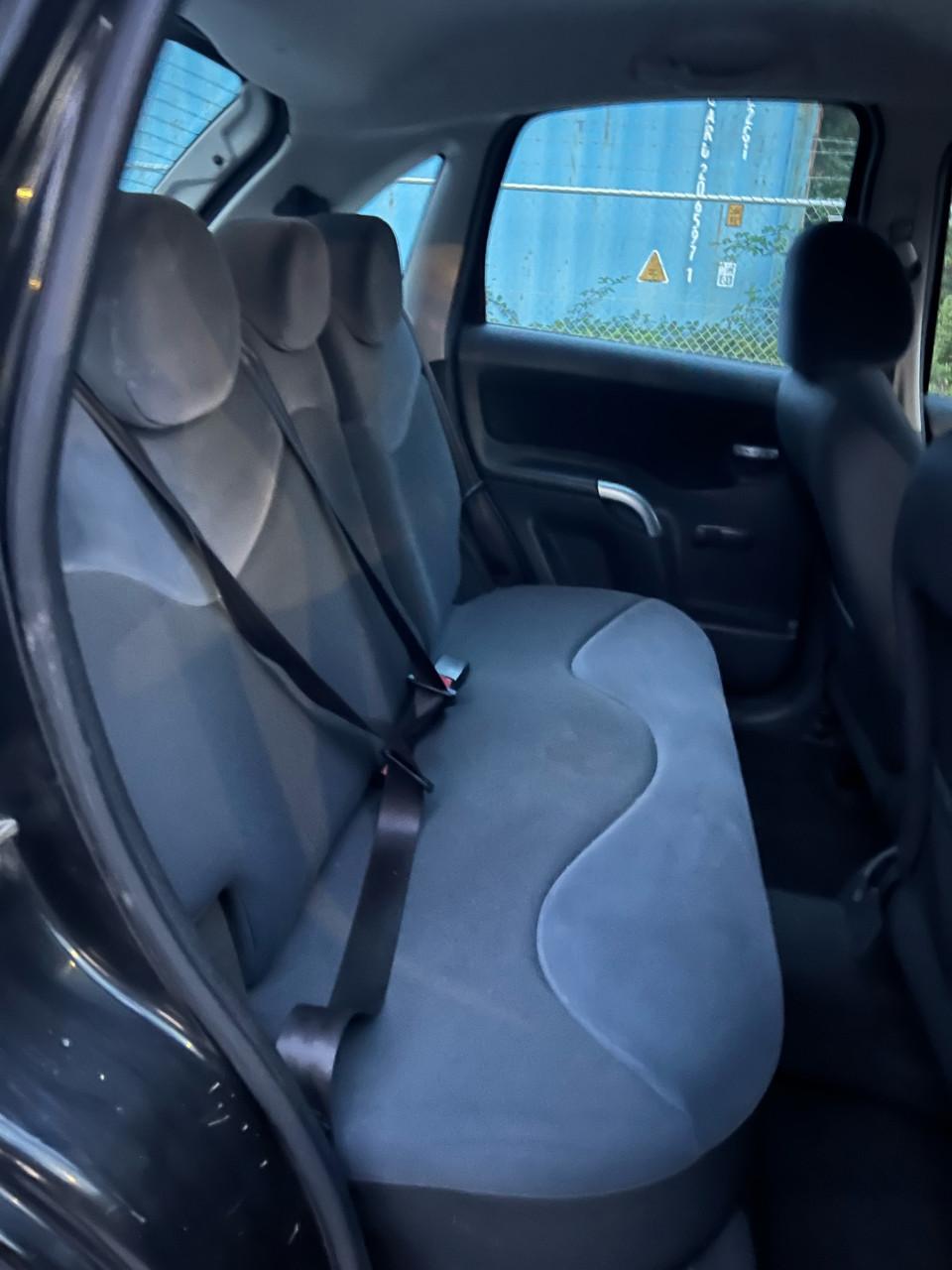 Citroen C3 1.4i Difference Airco/Cruise/jaar apk