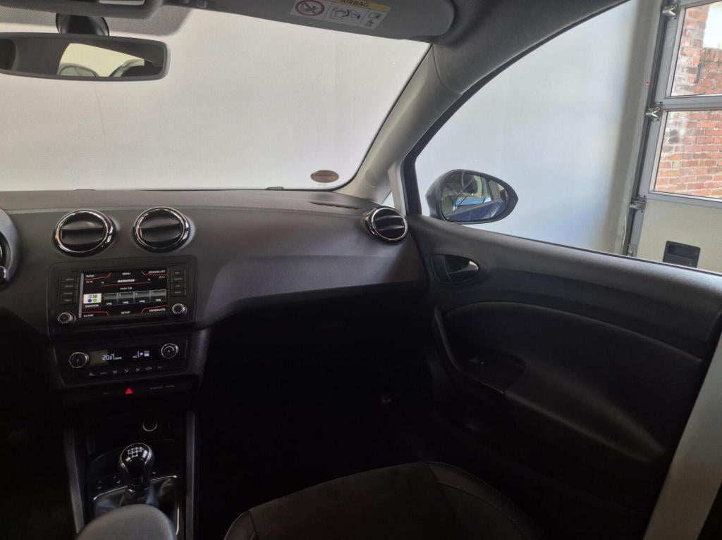 Seat Ibiza 1.0 tsi style / schuifdak / apple carplay