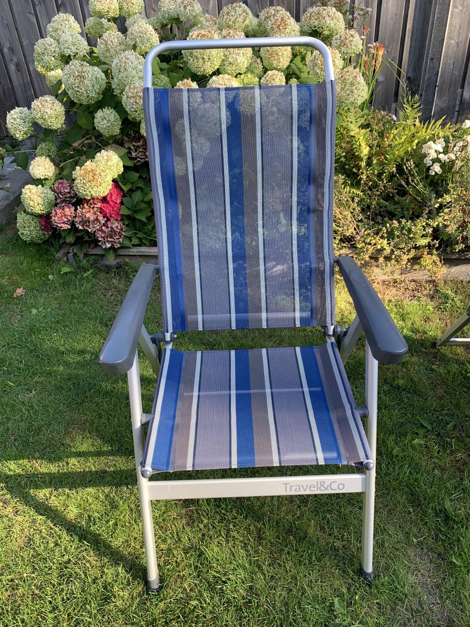 3 campingstoelen waarvan 2 Travel & co