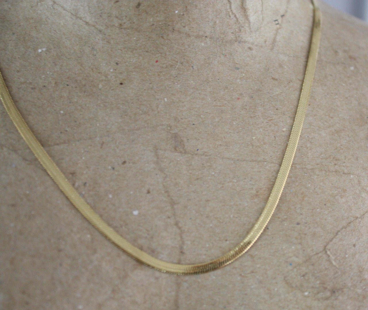 Goudklurige ketting