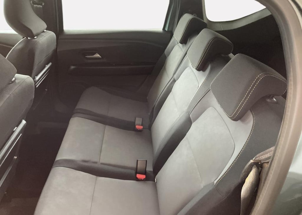 Dacia Jogger 1.0 tce 110 extreme 7p. - demo / media nav - pack extreme