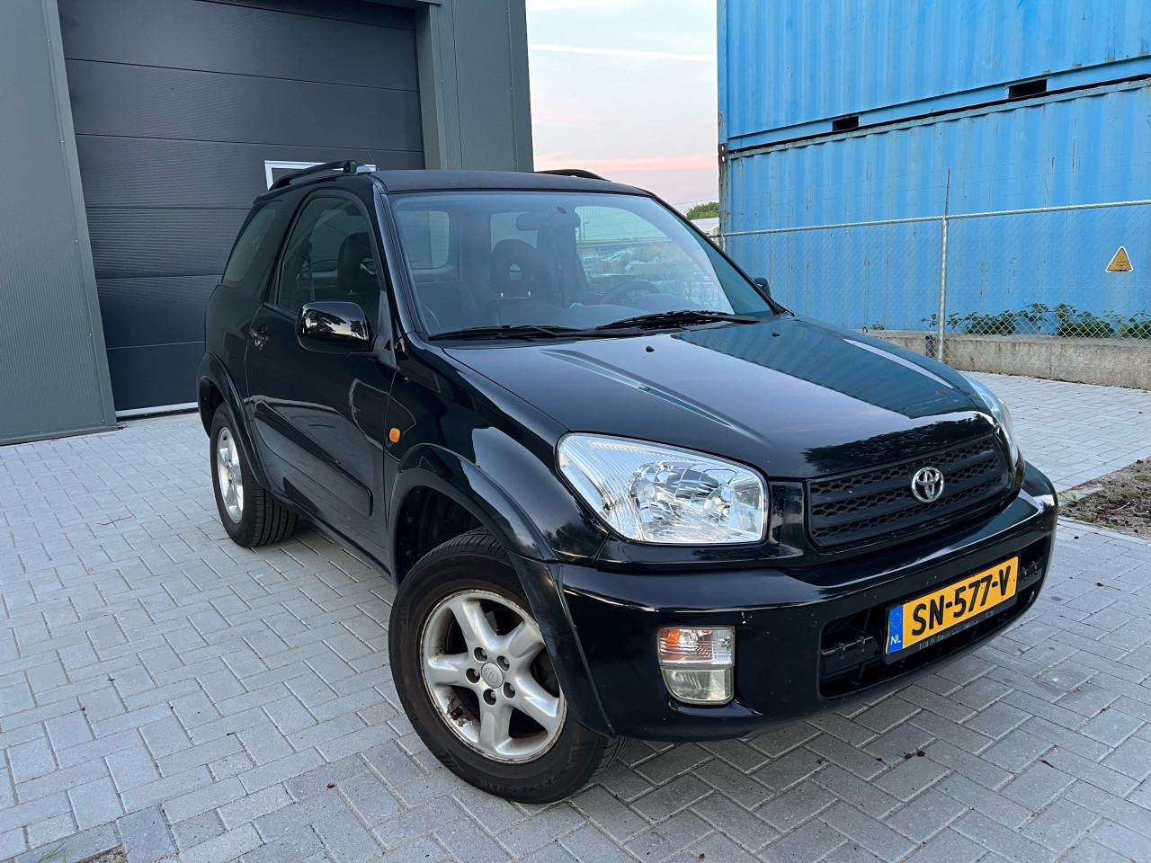 Toyota RAV4 2.0-16V VVT-i Luna