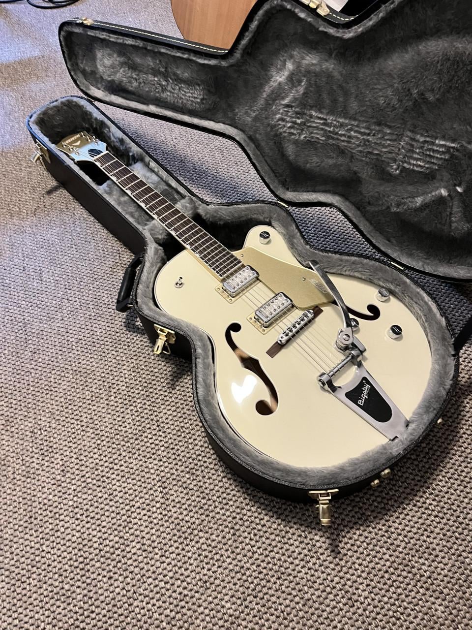 Gretsch Limited Edition Electromatic Tri-Five (incl case)