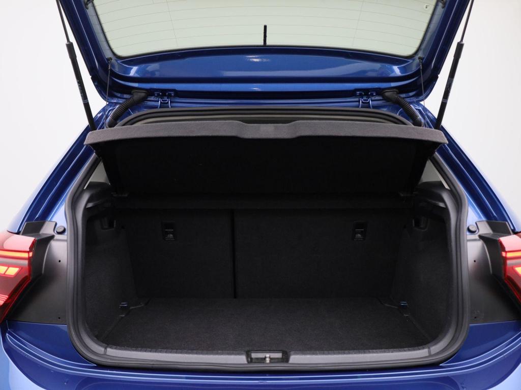 Volkswagen Polo 1.0 tsi r-line business | apple carplay | iq light | achter