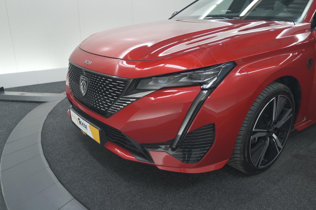 Peugeot 308 sw 1.6 plug-in hybrid 225 gt | focal audio | 360 camera | adapt