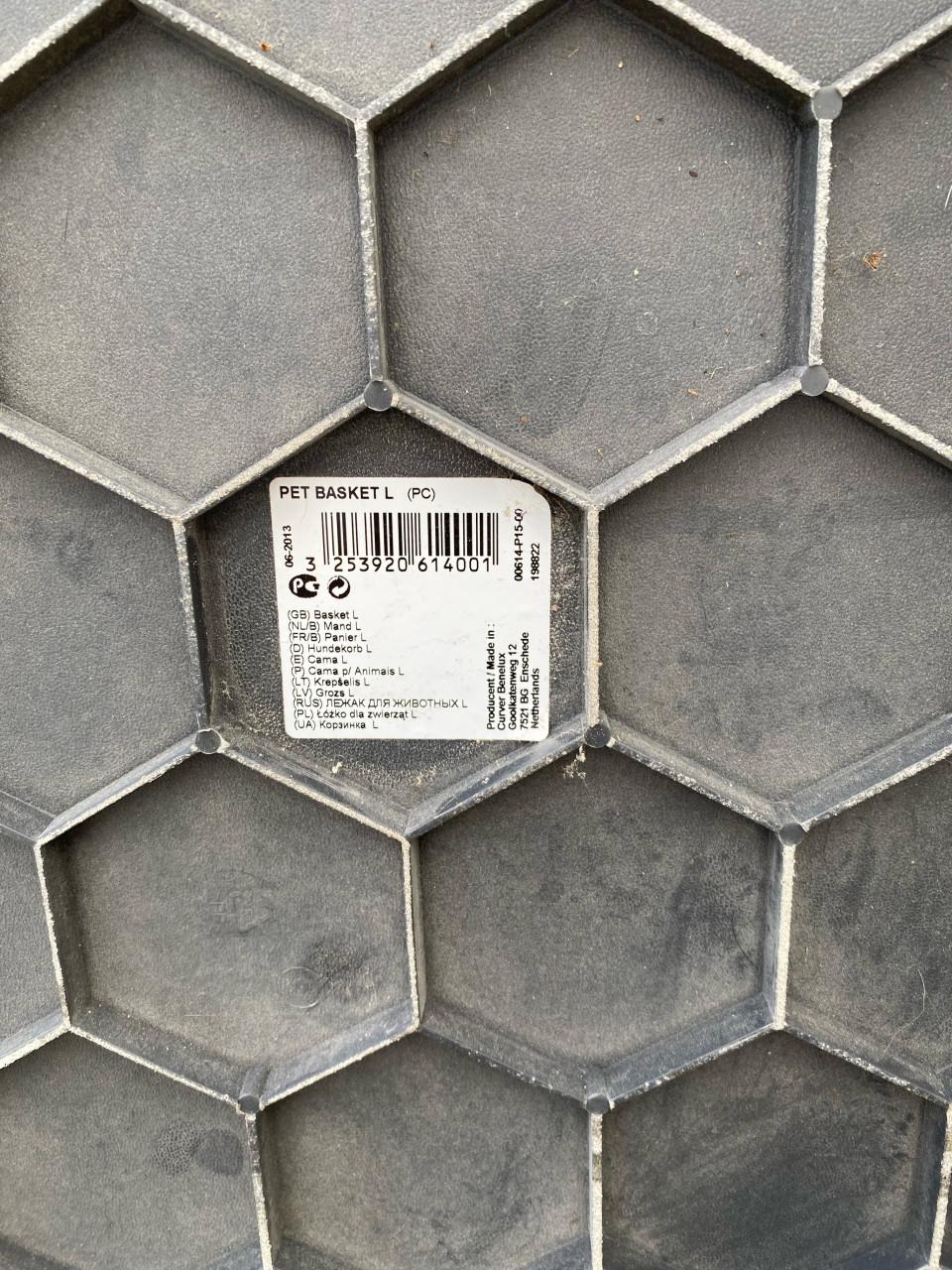 Mooie grote kunststof hondenmand merk petlife