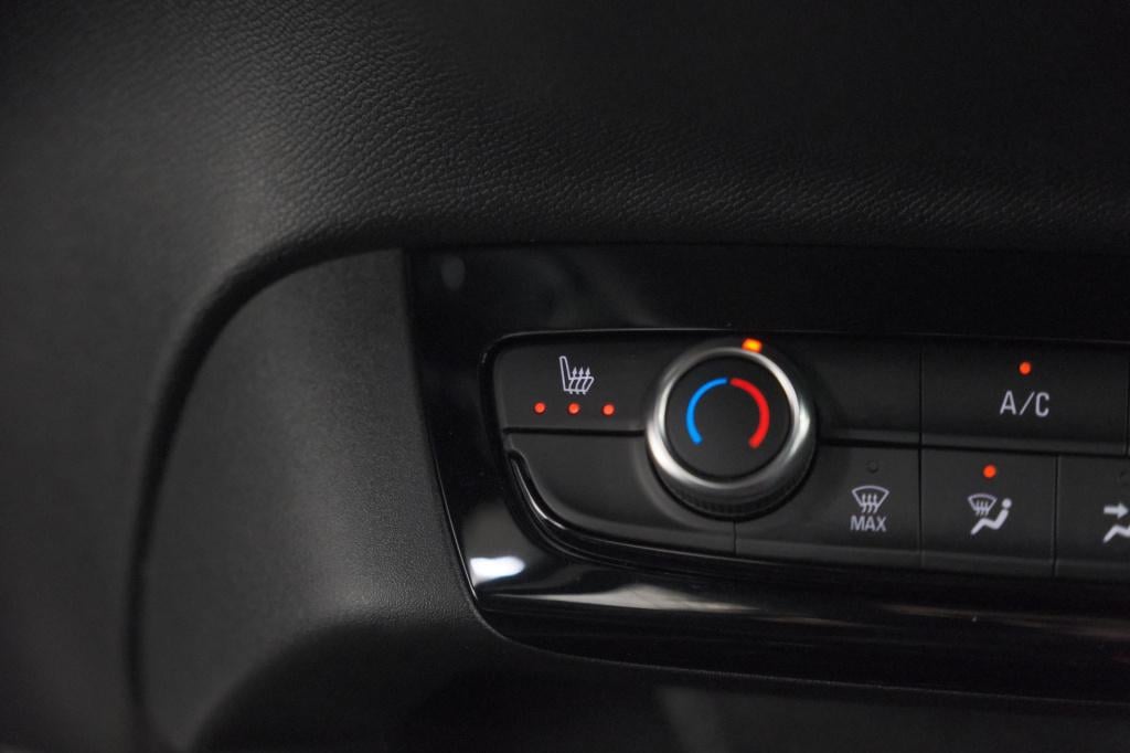 Opel Corsa 1.2 turbo 110 hybrid gs | adaptieve cruise control | dodehoekdet