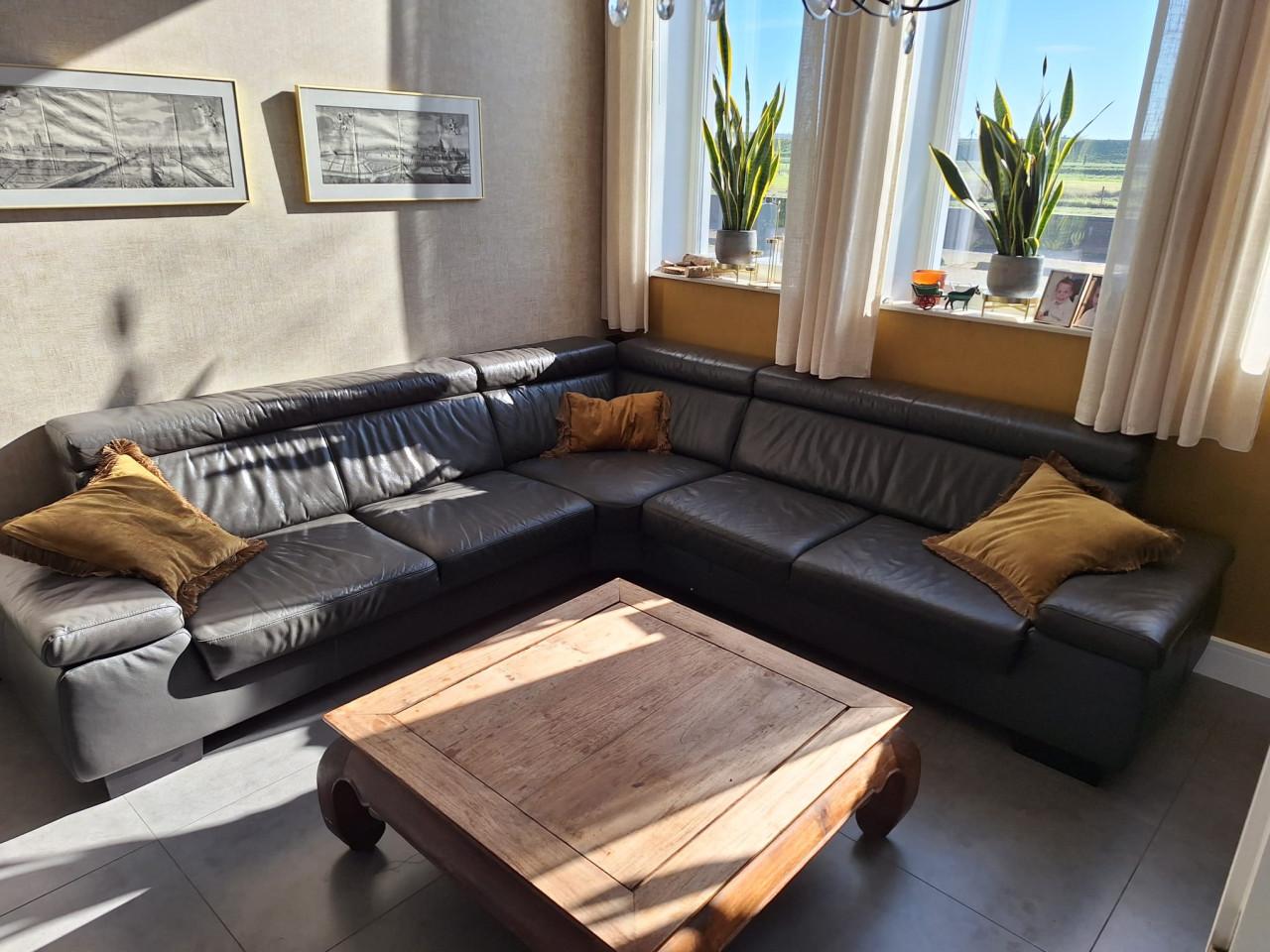 Hoekbank leder 280x280cm antraciet i.z.g.s.