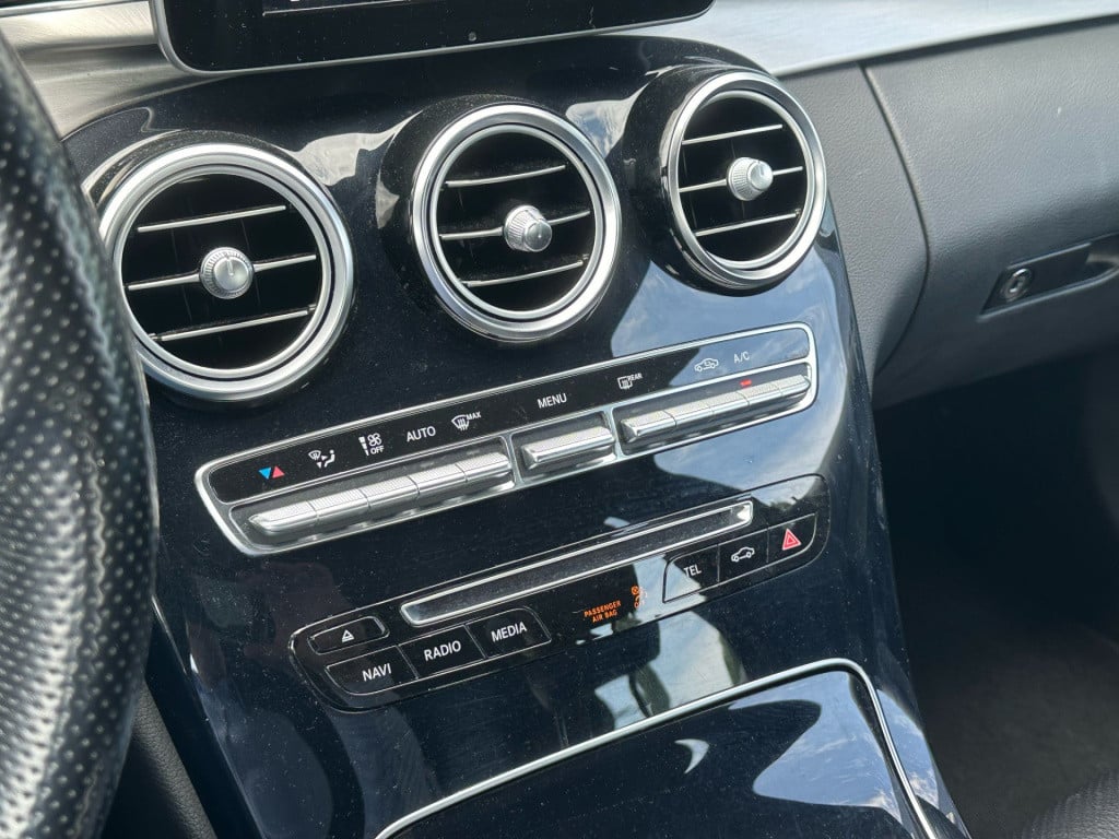 Mercedes-Benz C-Klasse 180 amg sport edition l trekhaak l stoelverwarming l