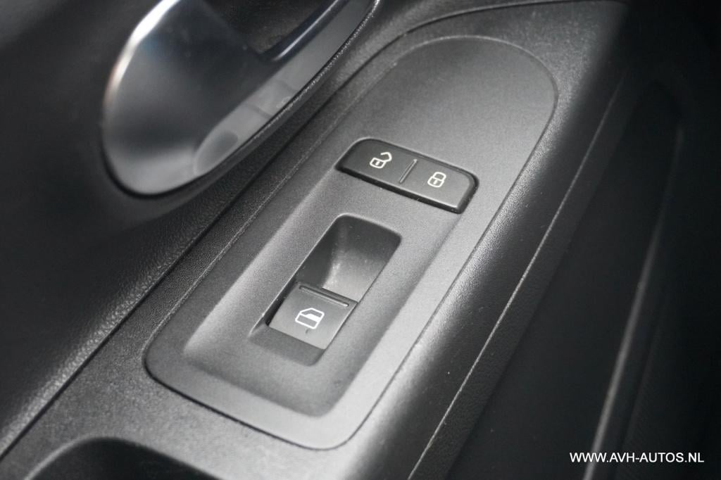 Volkswagen UP! 1.0 up! edition bluemotion