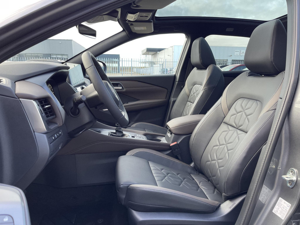 Nissan Qashqai 1.3 mhev tekna panoramadak + cold pack