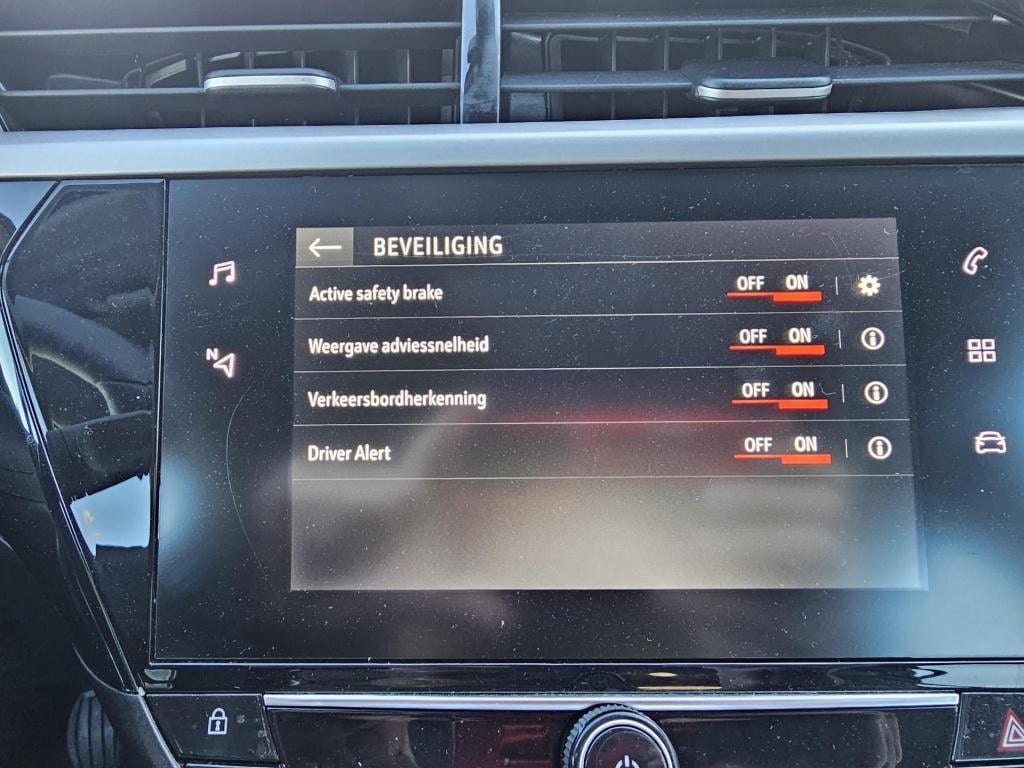 Opel Corsa 1.2 edition