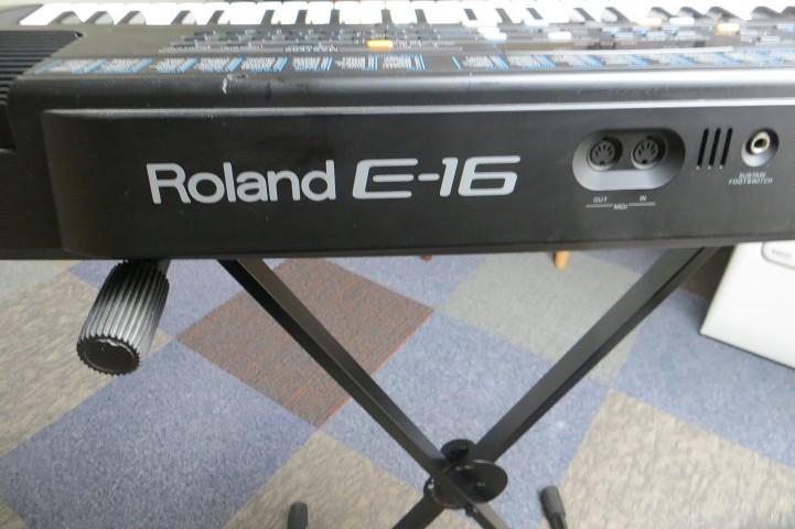 Roland E 16