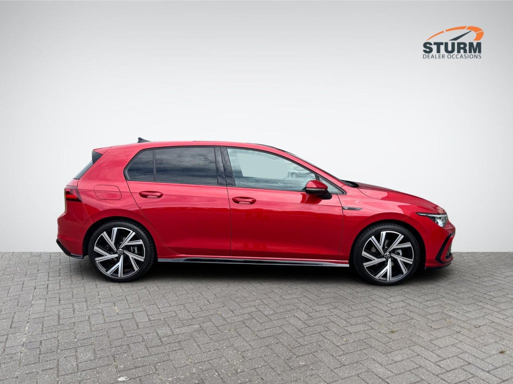 Volkswagen Golf 1.5 etsi r-line nl-auto! | panoramadak | harman/kardon | sp