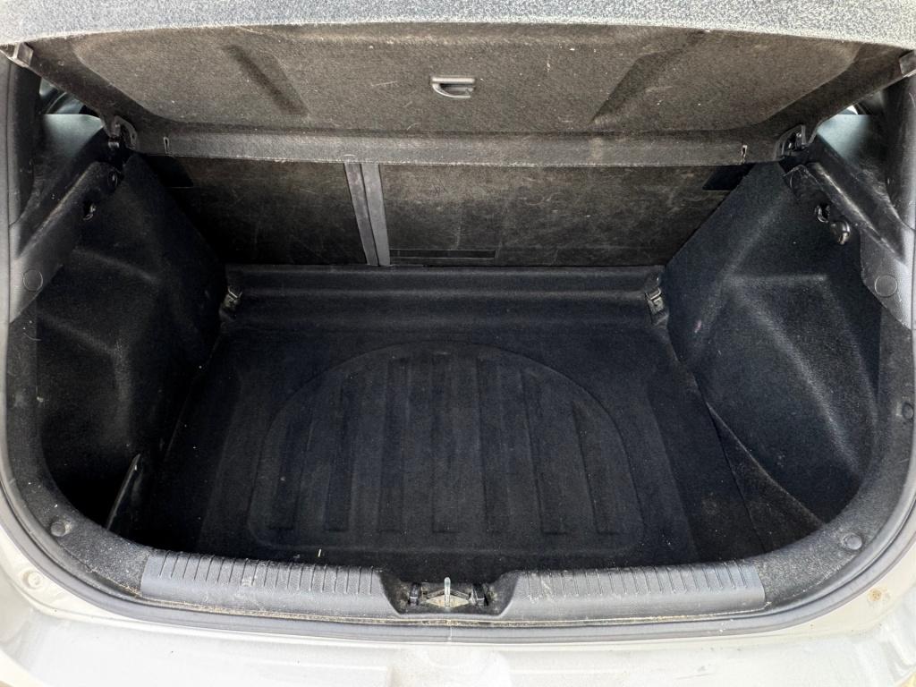 Hyundai I 30 blue 1.6 gdi i-vision redline * airco * nieuwe apk * camera * 