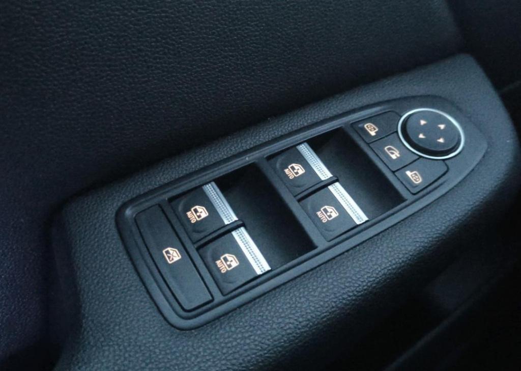 Renault Clio 1.0 tce 90 intens - camera - trekhaak