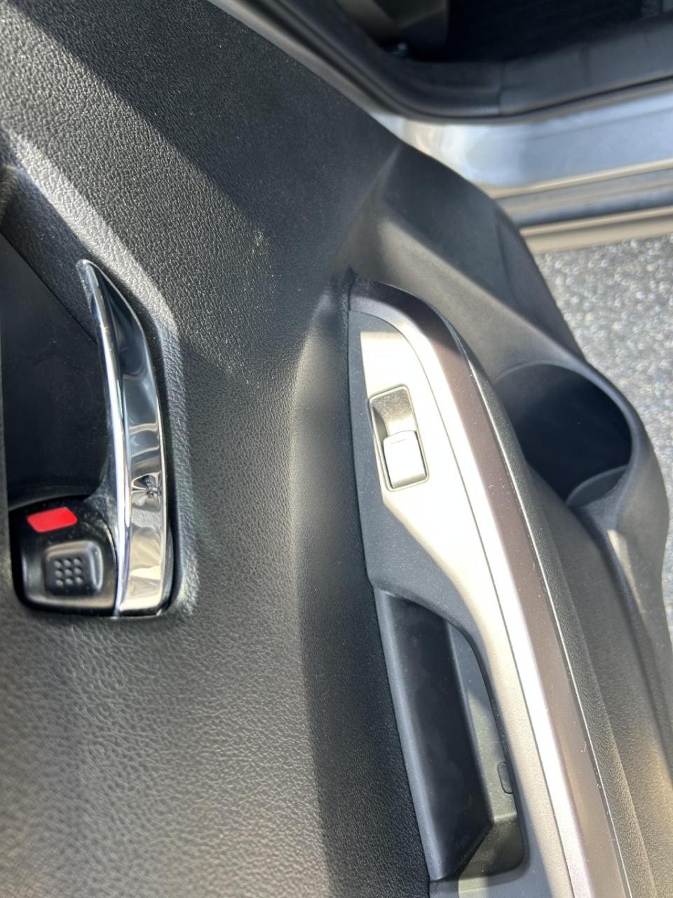 Suzuki Vitara 1.4 boosterjet style smart hybrid