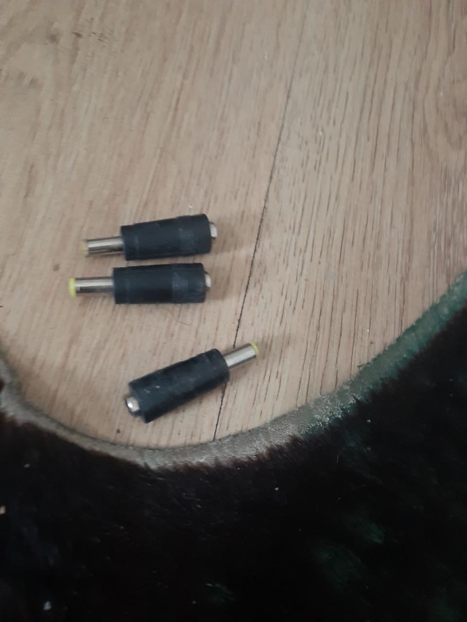 Fiets en laptop laders verschildende voltate en Amp en plug