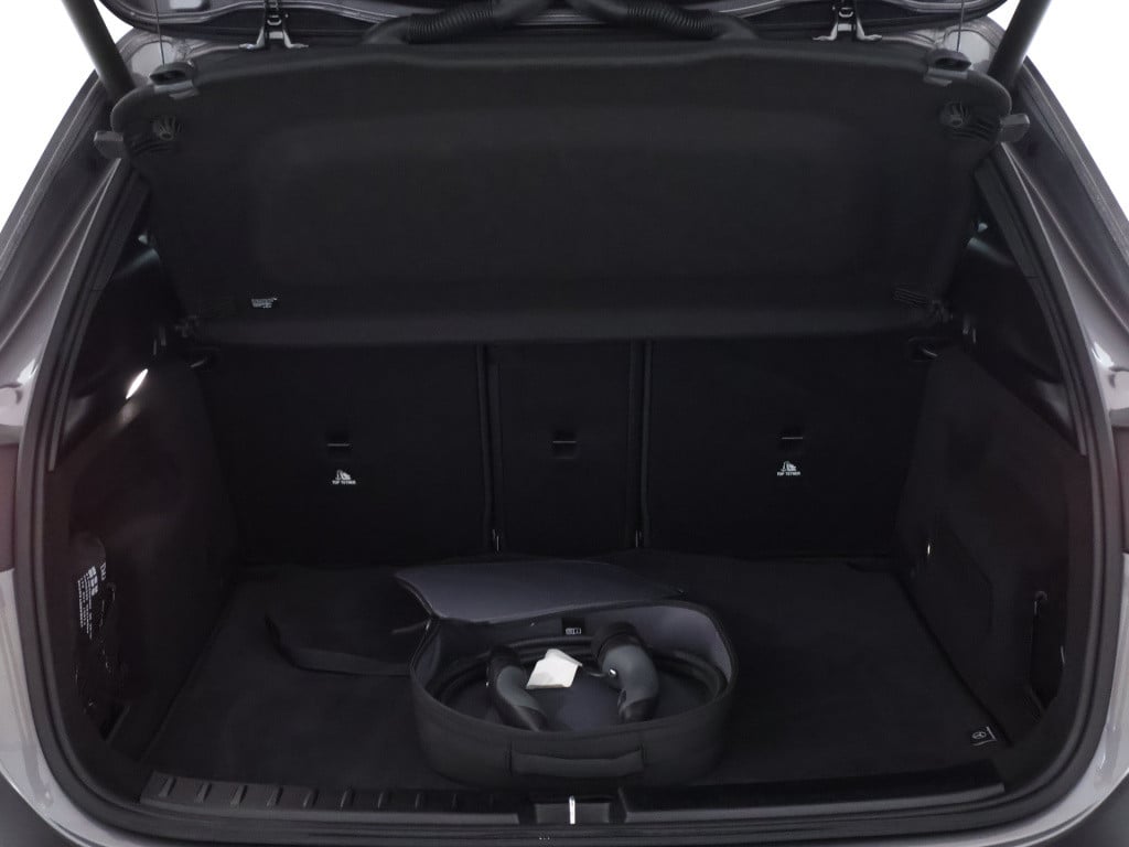 Mercedes-Benz Gla-klasse 250 e amg line | cruise control | sfeerverlichting