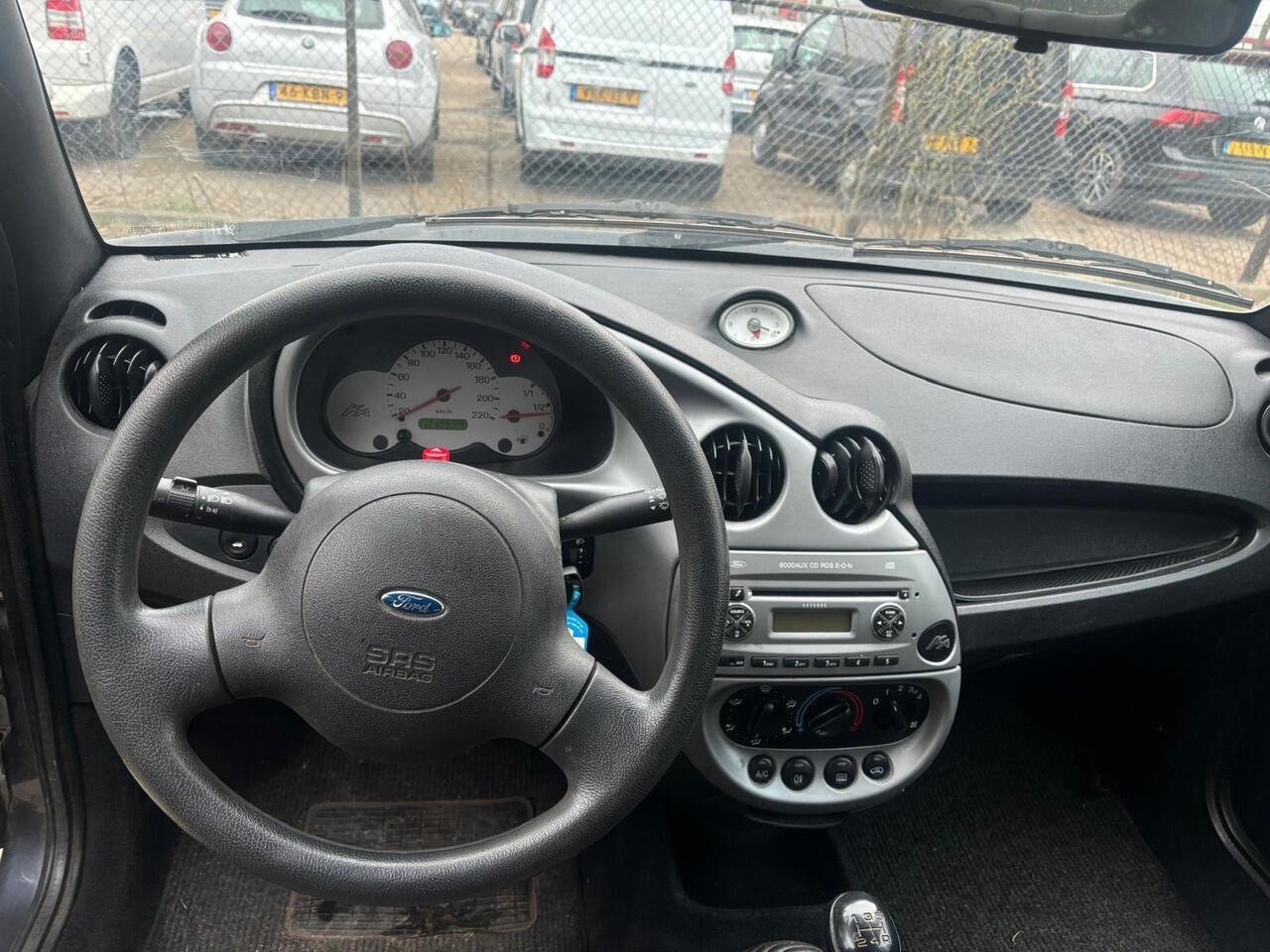 Ford Ka 1.3 Cool & Sound AIRCO 121.991 KM
