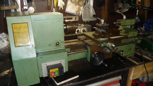 TE  KOOP METAALDRAAIBANK FERM 350