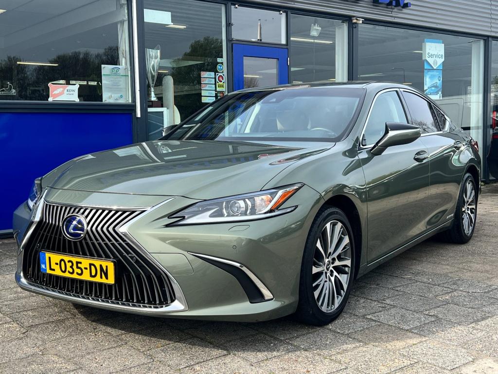 Lexus Es 300h luxury line , elektrisch panodak enz..