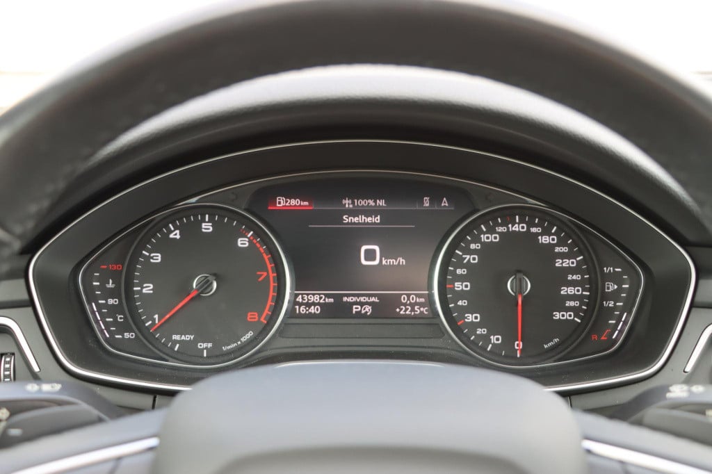 Audi A4 avant 40 tfsi s-edition s-tronic 204pk