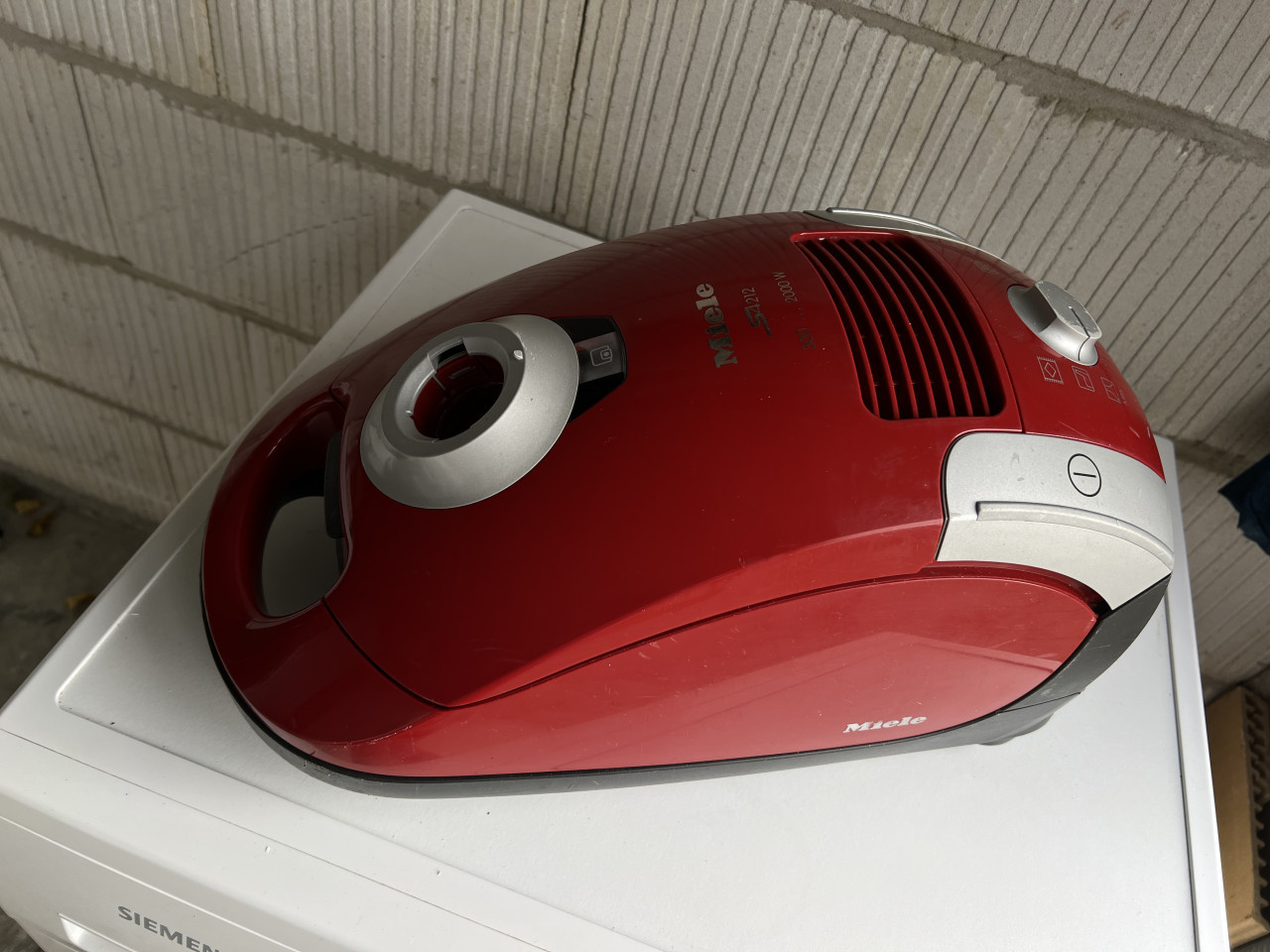 Krachtige Miele compacte Stofzuiger 2000W