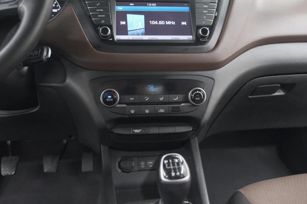 Hyundai I 20 1.0 t-gdi comfort | navigatie | camera | parkeersensoren