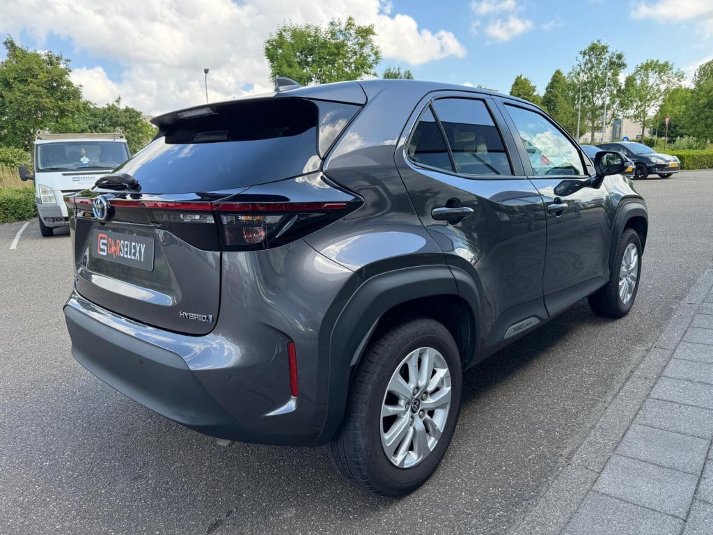Toyota Yaris Cross 1.5 hybrid business