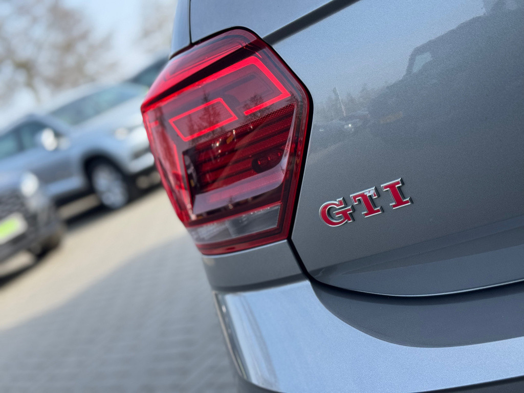 Volkswagen Polo 2.0 tsi gti * stoelverwarming * adaptive cruise control * n