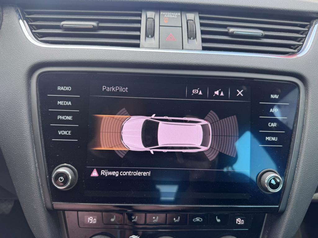 Skoda Octavia 1.5 tsi greentech ambition