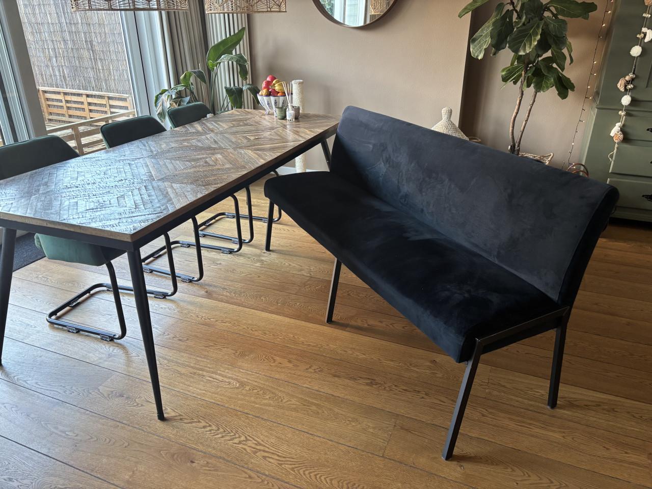 Tafel en eetkamerbankje