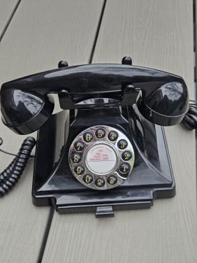 Nieuw retro Senioren telefoon GPO 1929 carrington met drukknoppen....