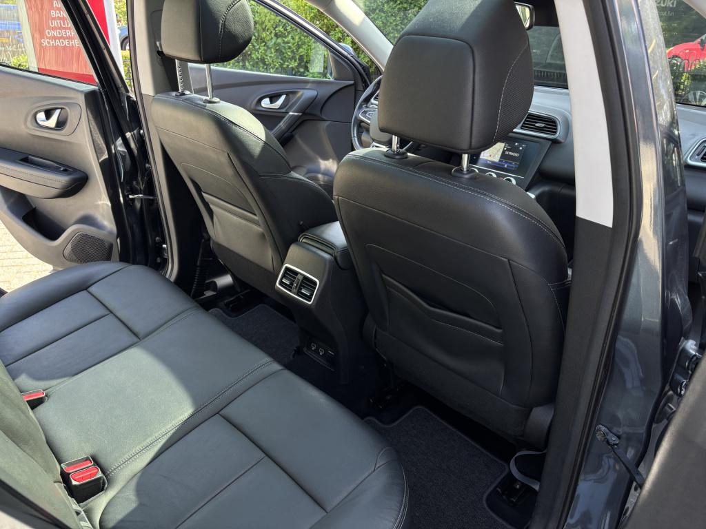 Renault Kadjar automaat 1.3 tce black edition/leer/panoramadak