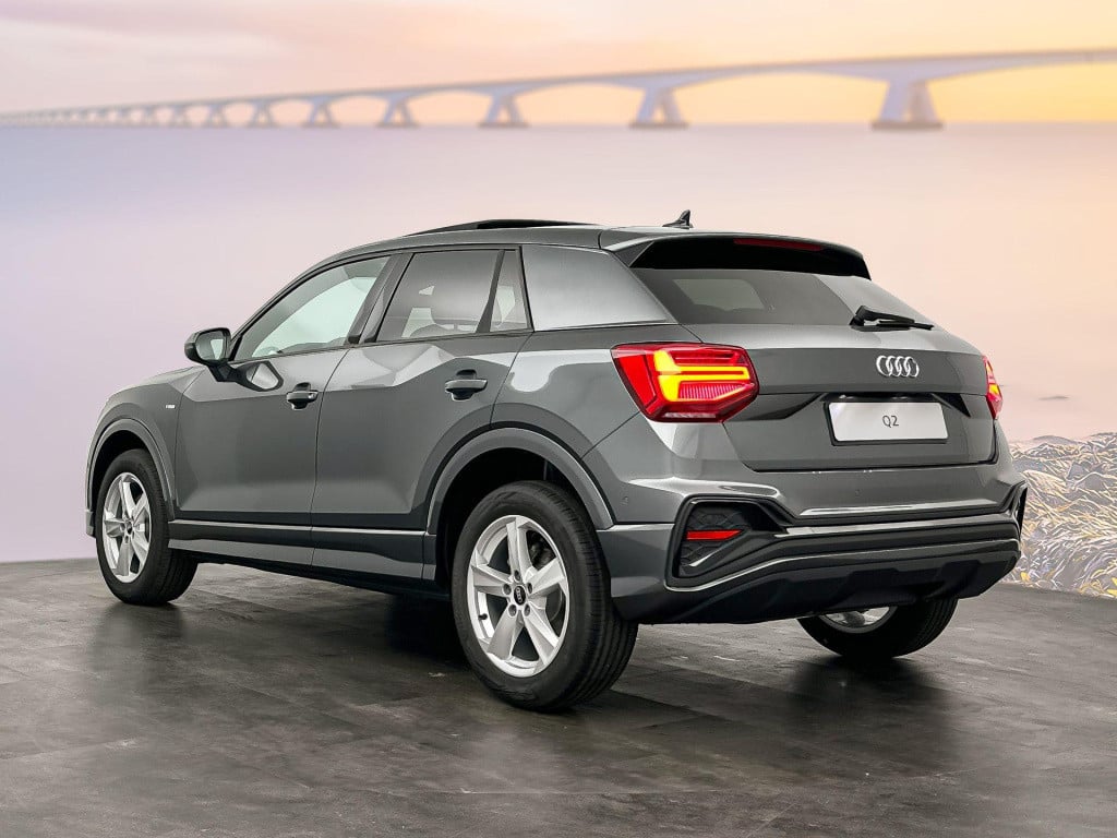 Audi Q2 s edition 35 tfsi 110 kw / 150 pk hatchback 7 vers
