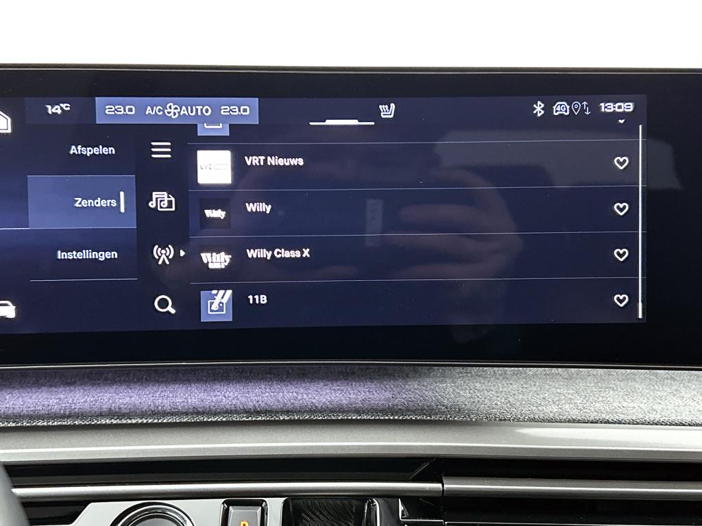 Peugeot 5008 hybrid 145 pk automaat allure | rijklaar | panoramisch navigat