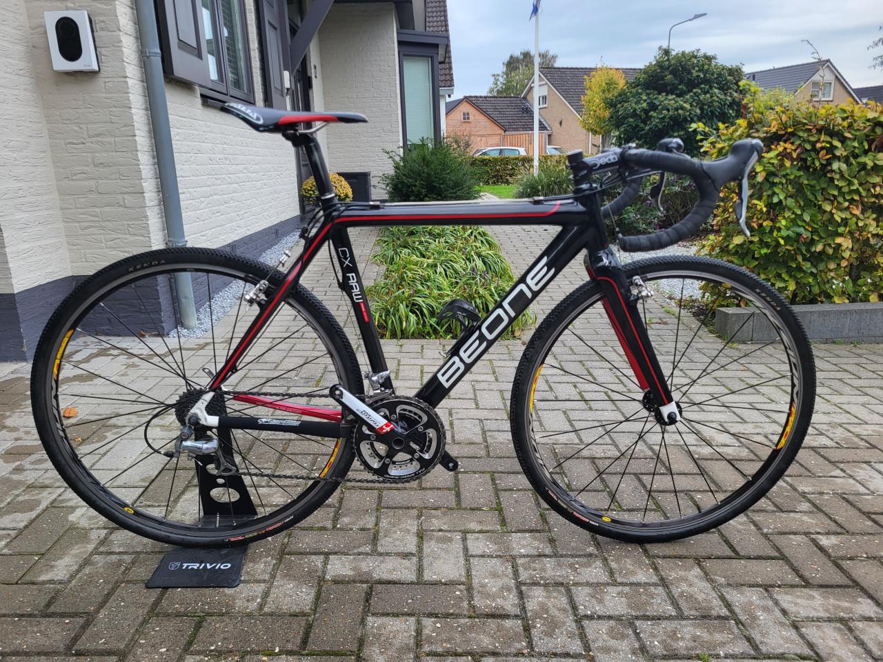 BEONE CX RAW maat 54 - M Carbon Cross fiets