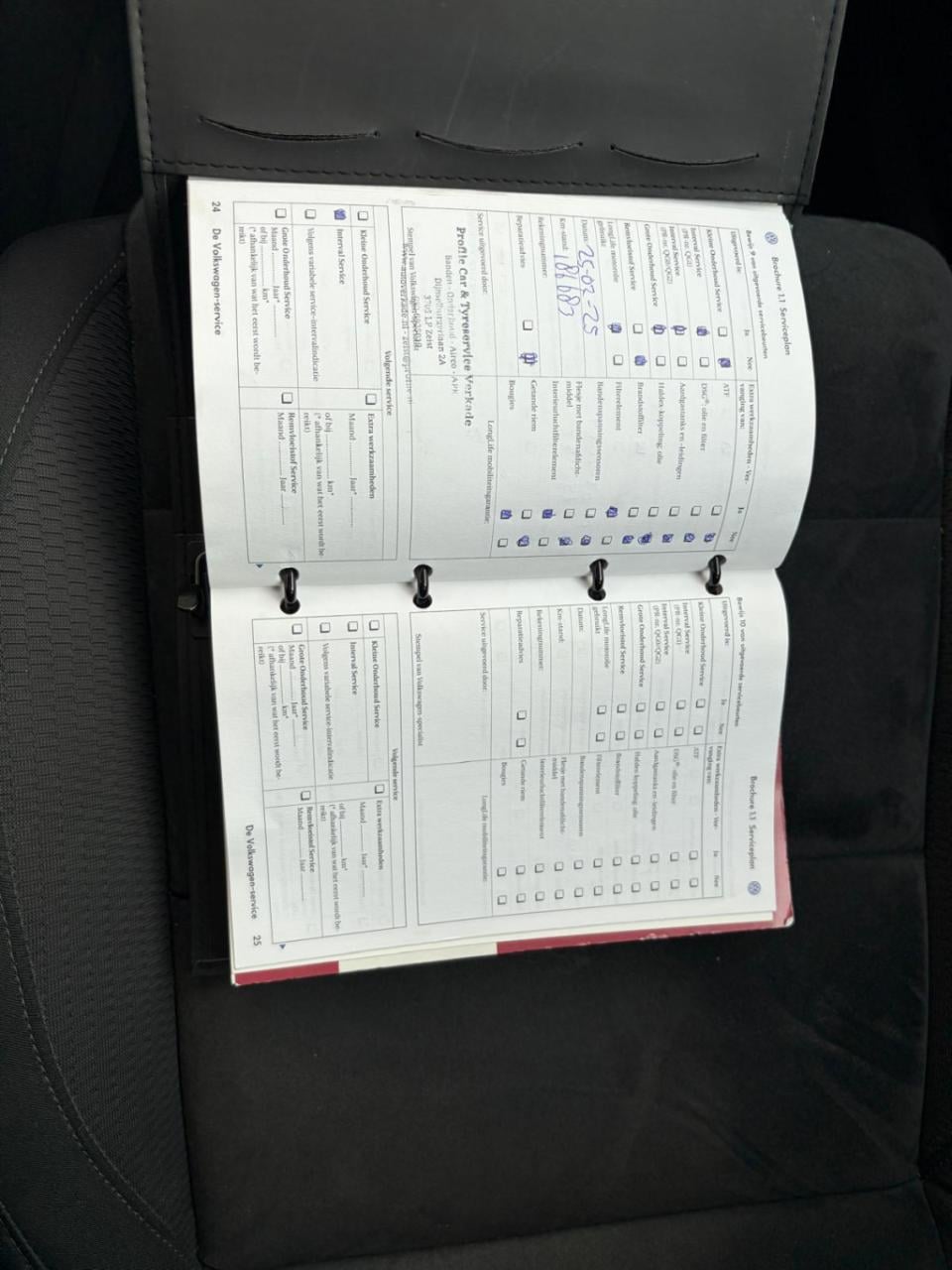 Volkswagen Golf 1.4 tsi highline/automaat/goed onderhouden/clima/lichtmetaa