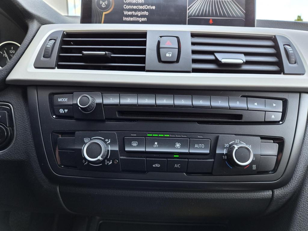 BMW 3-serie touring 320i executive