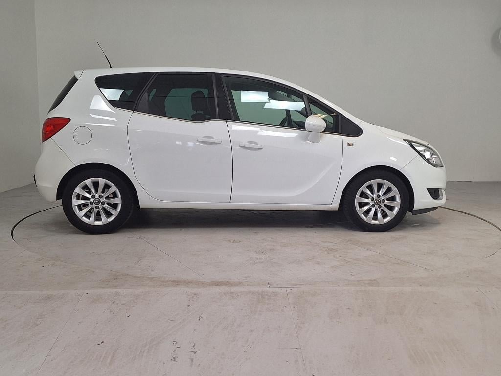 Opel Meriva 1.4 turbo || trekhaak | panoramadak | stoel/stuurverwarming |