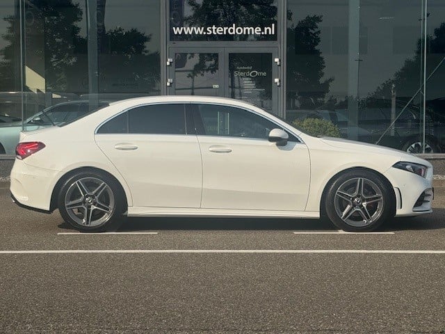 Mercedes-Benz A-Klasse 200 business solution amg l mbux l led high performa