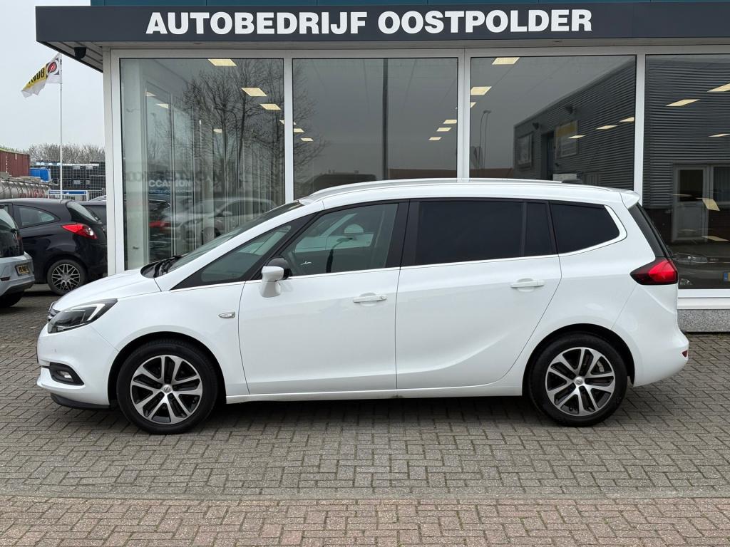 Opel Zafira tourer grijskenteken ! 2 persoons