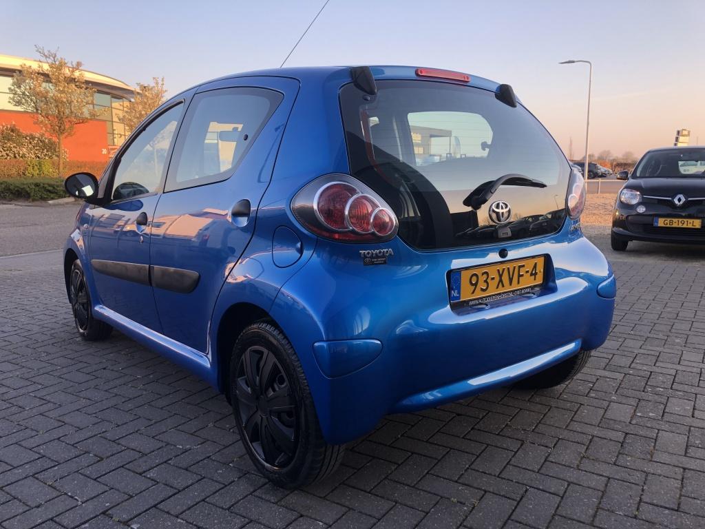 Toyota Aygo 1.0 vvt-i comfort